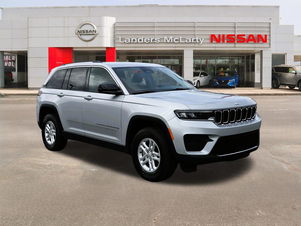 2023 Jeep Grand Cherokee Laredo