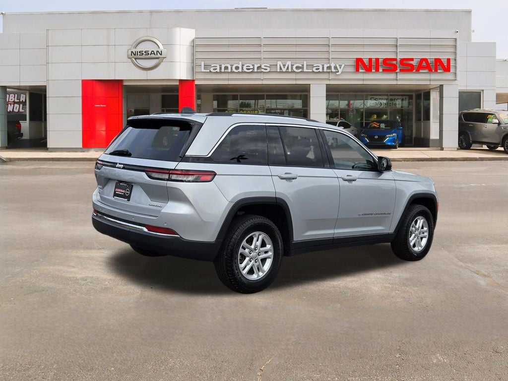 2023 Jeep Grand Cherokee Laredo
