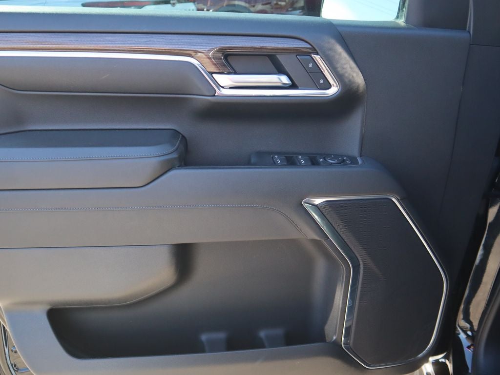 2023 Chevrolet Silverado 1500 LT LT1