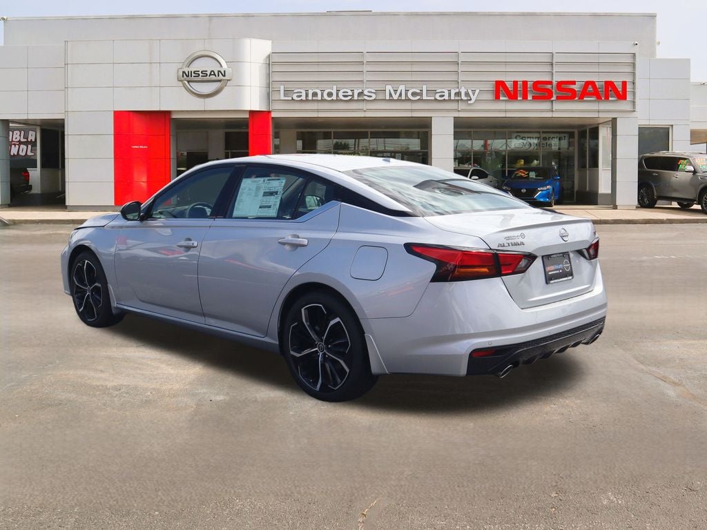 2025 Nissan Altima 2.5 SR