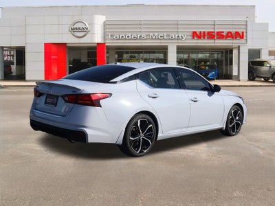 2023 Nissan Altima 2.5 SR