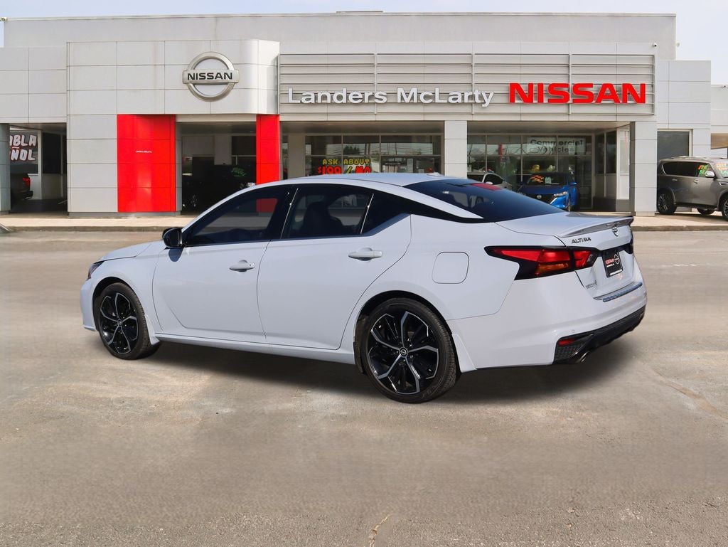 2023 Nissan Altima 2.5 SR