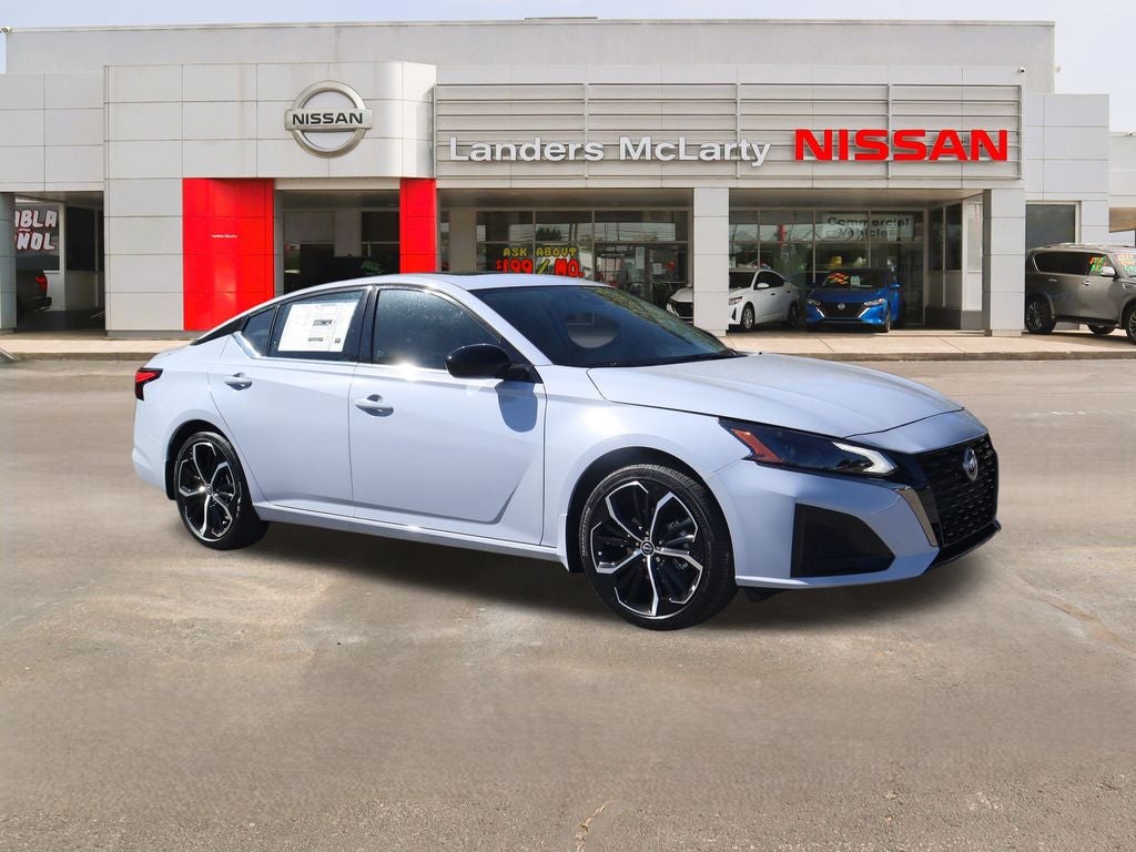 2025 Nissan Altima 2.5 SR