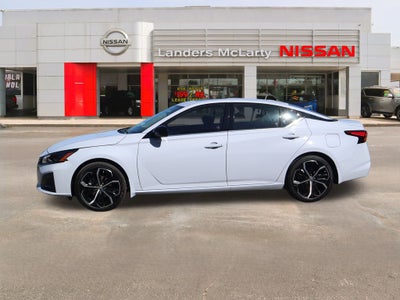 2025 Nissan Altima 2.5 SR