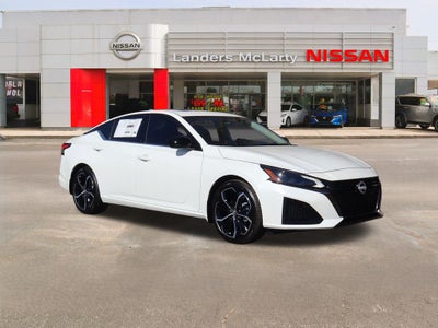 2025 Nissan Altima 2.5 SR