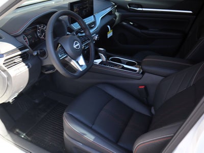 2025 Nissan Altima 2.5 SR