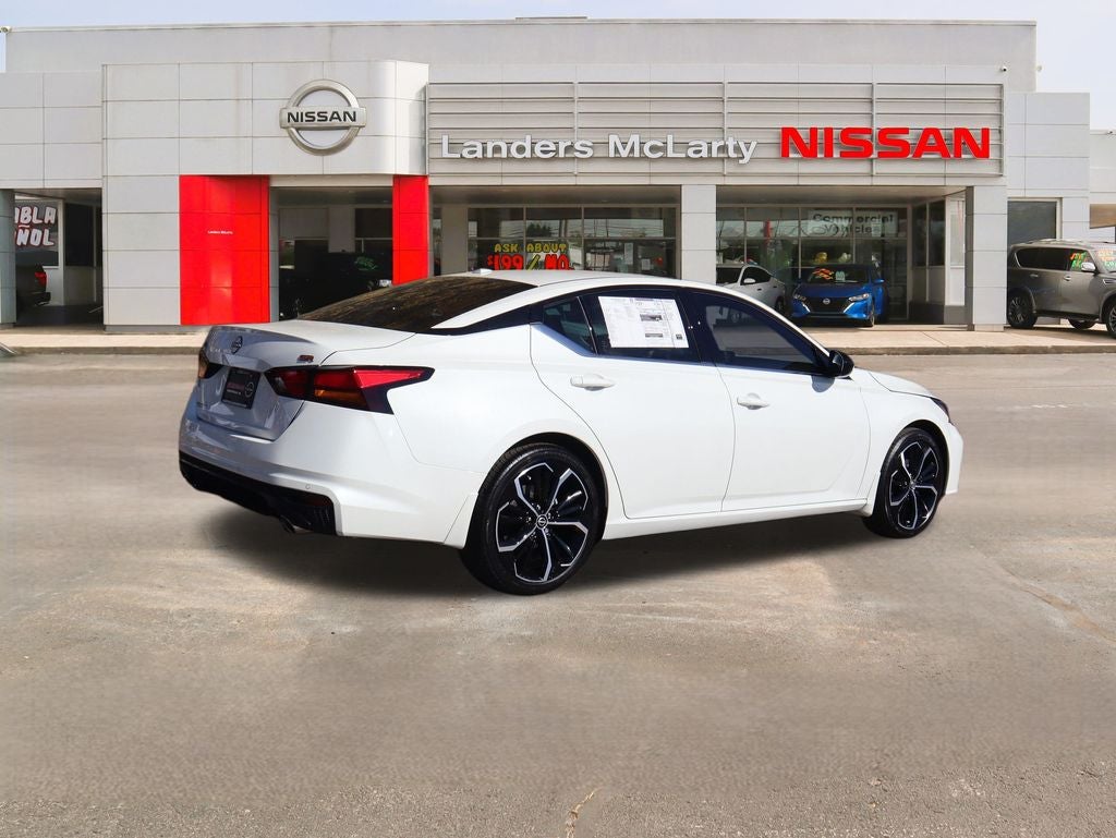 2025 Nissan Altima 2.5 SR