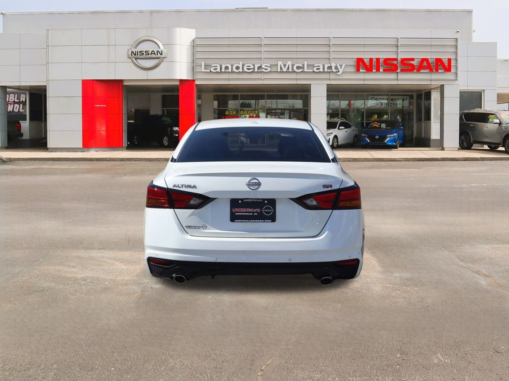 2025 Nissan Altima 2.5 SR