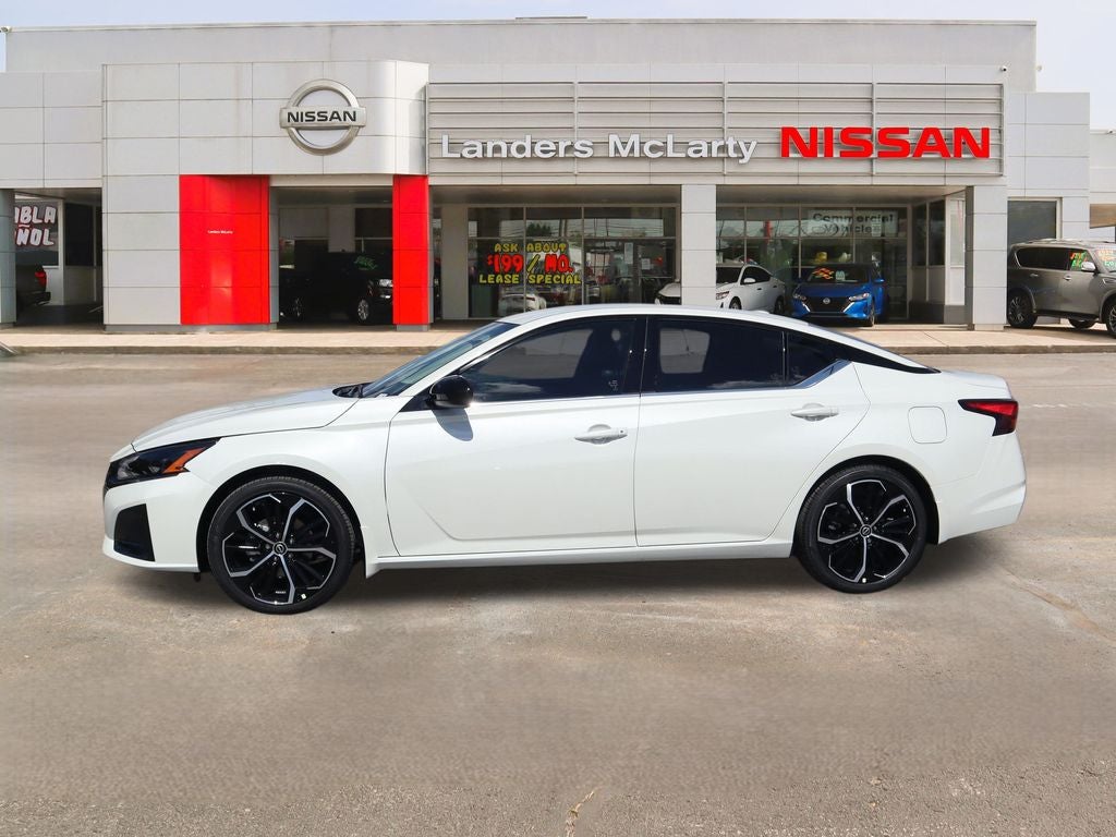 2025 Nissan Altima 2.5 SR