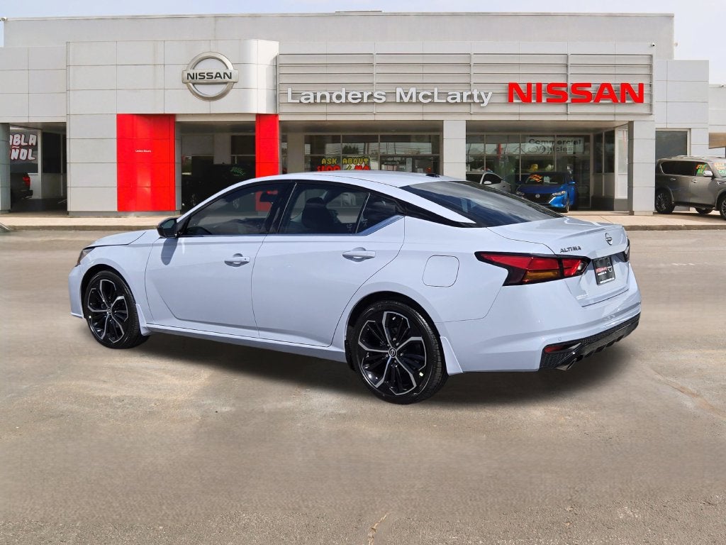 2026 Nissan Altima 2.5 SR