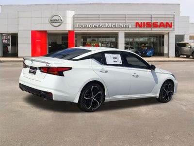 2025 Nissan Altima 2.5 SR