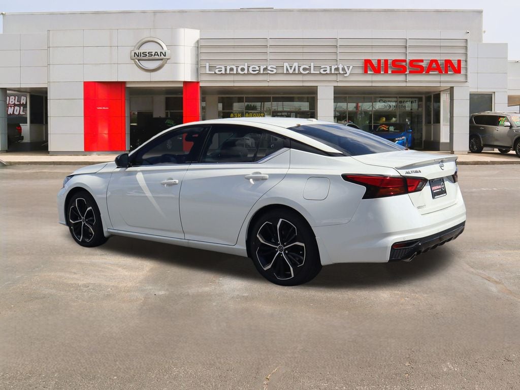 2025 Nissan Altima 2.5 SR