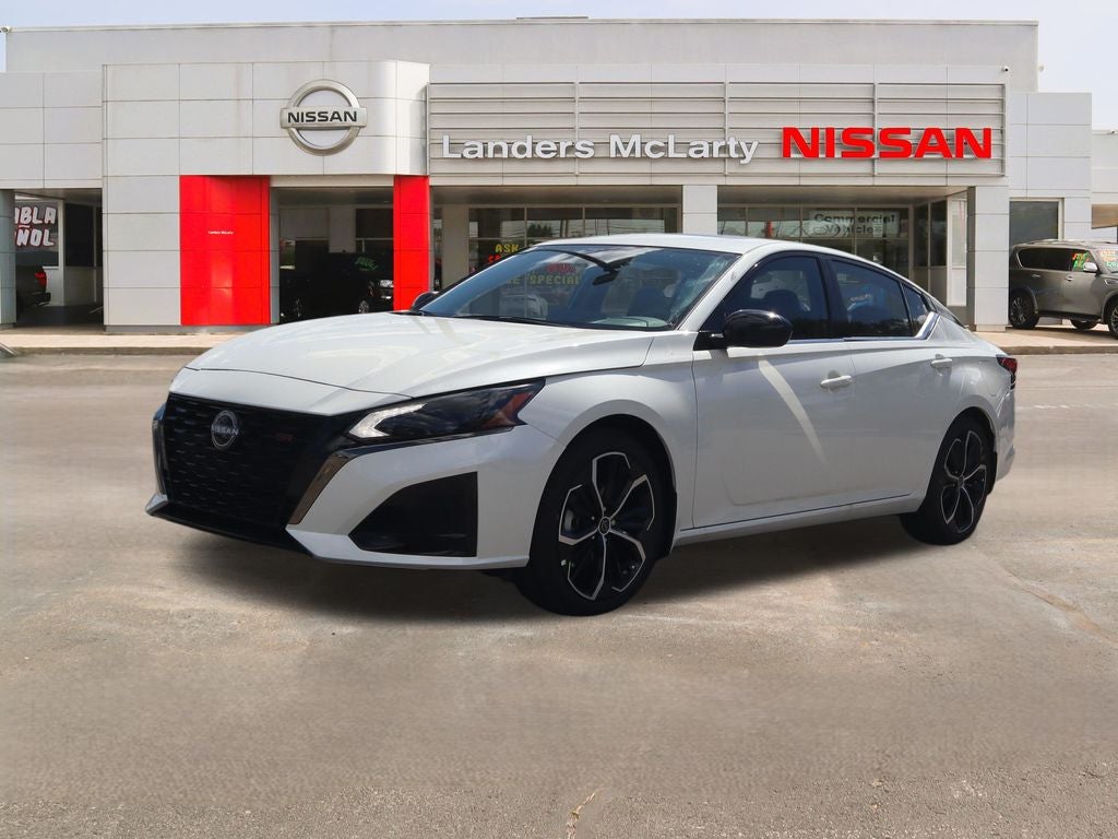 2025 Nissan Altima 2.5 SR