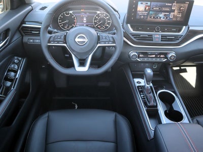 2025 Nissan Altima 2.5 SR