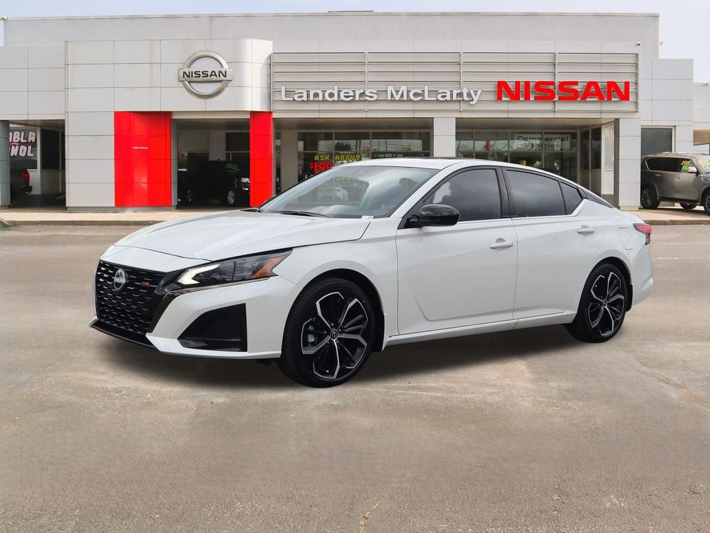 2025 Nissan Altima 2.5 SR