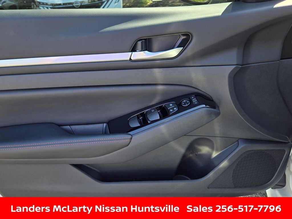 2025 Nissan Altima 2.5 SR