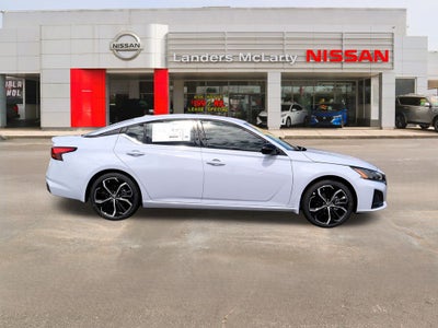 2025 Nissan Altima 2.5 SR