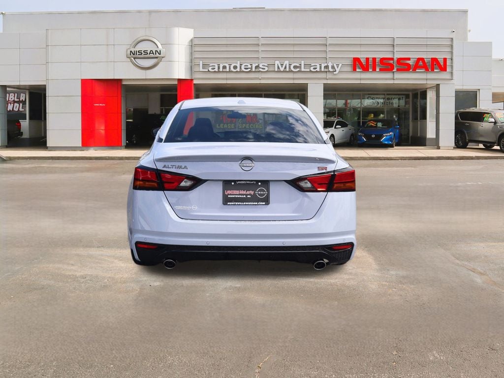 2025 Nissan Altima 2.5 SR