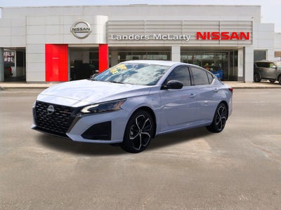 2025 Nissan Altima 2.5 SR