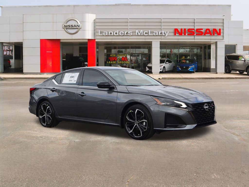 2025 Nissan Altima 2.5 SR