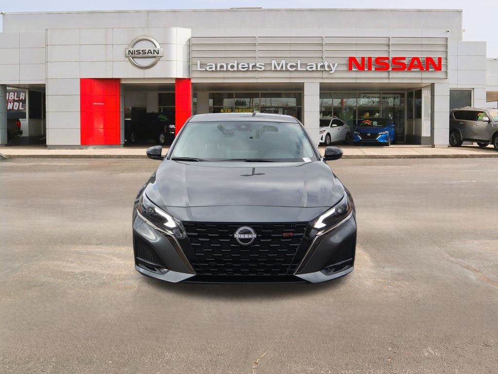 2025 Nissan Altima 2.5 SR