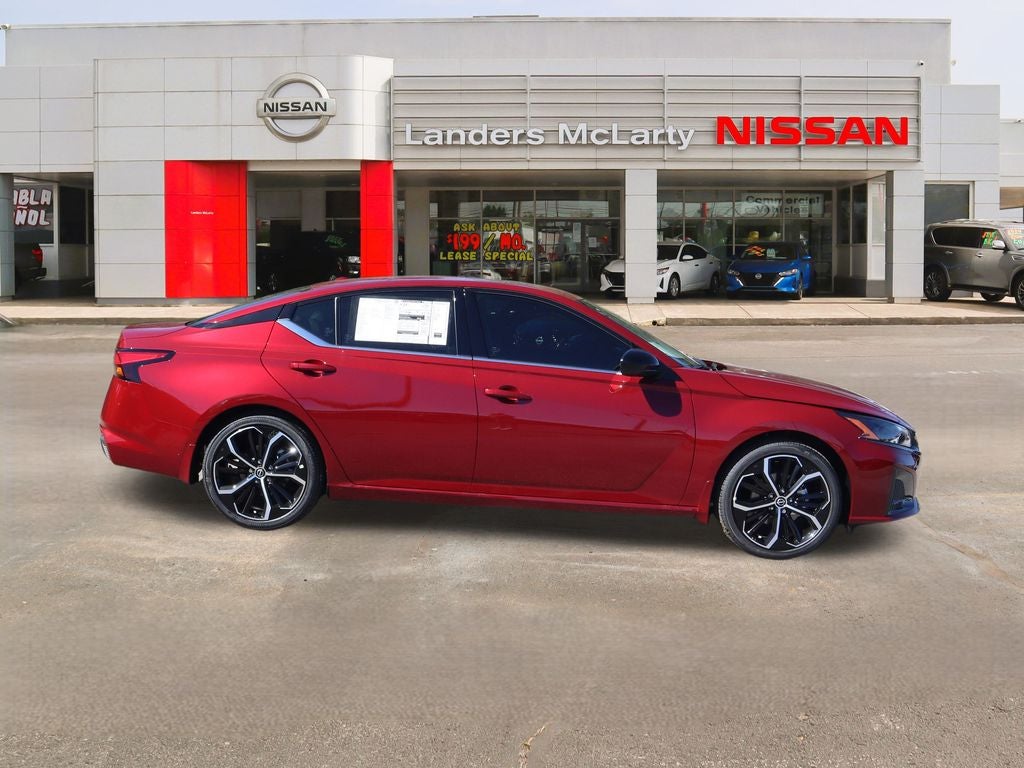 2025 Nissan Altima 2.5 SR