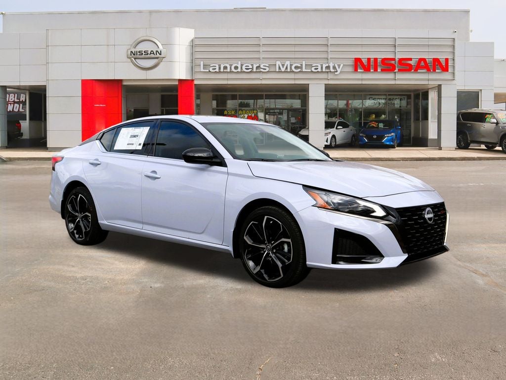 2025 Nissan Altima 2.5 SR