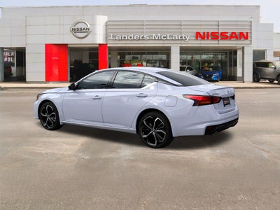 2025 Nissan Altima 2.5 SR