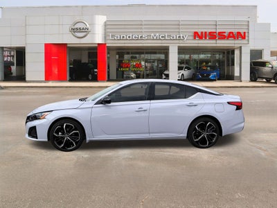 2025 Nissan Altima 2.5 SR