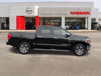 2019 Nissan Titan SL