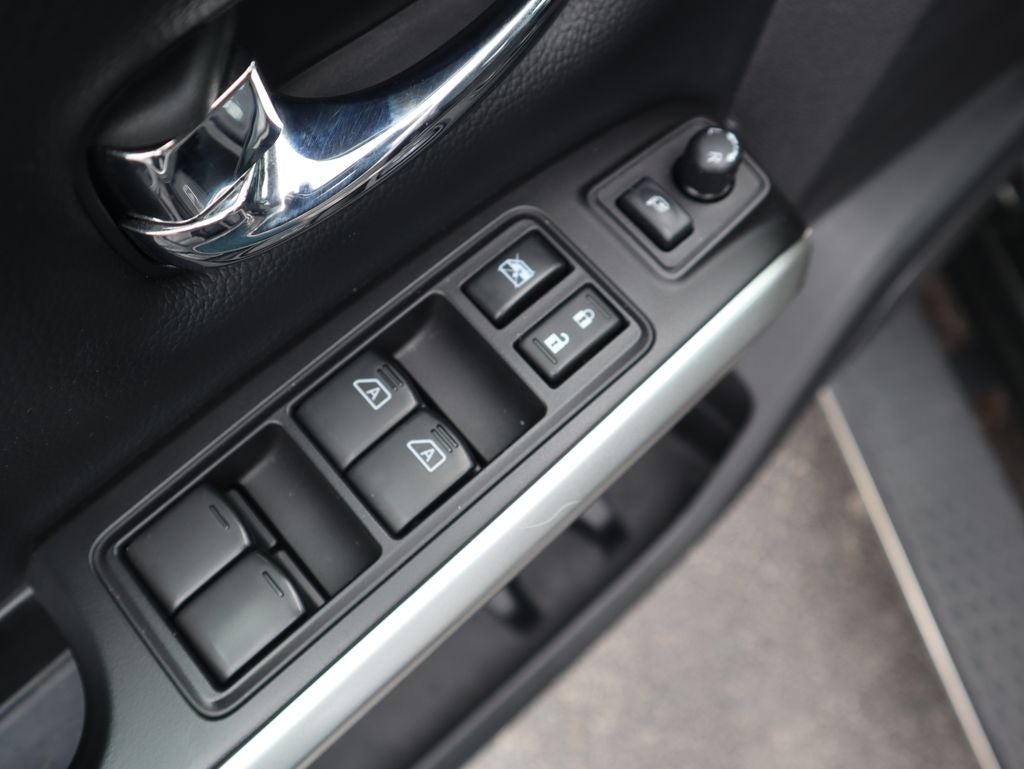 2019 Nissan Titan SL