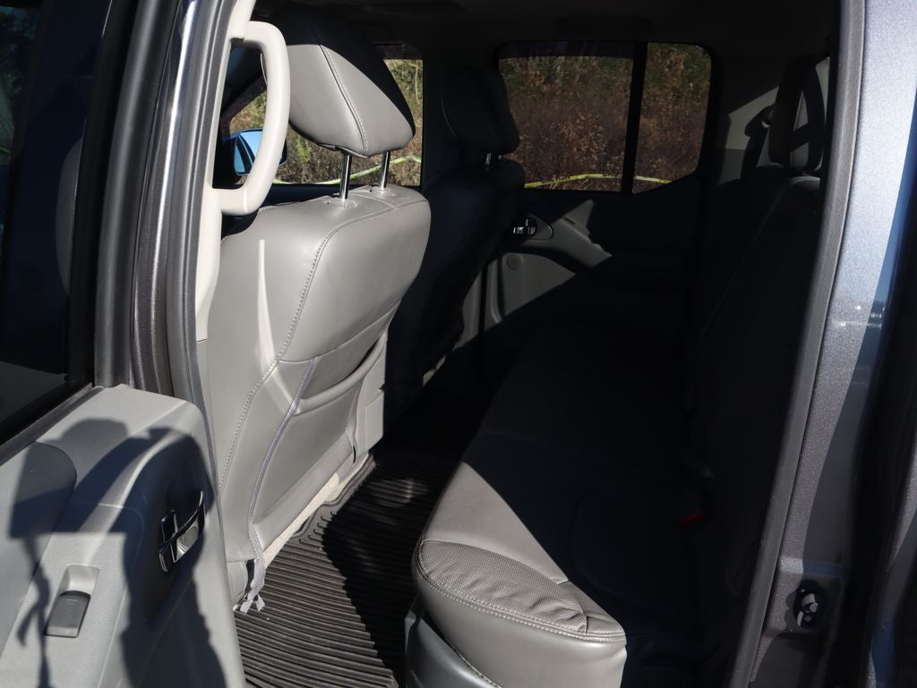 2016 Nissan Frontier SL