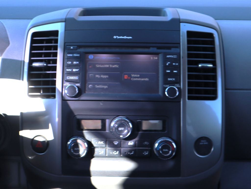 2016 Nissan Frontier SL