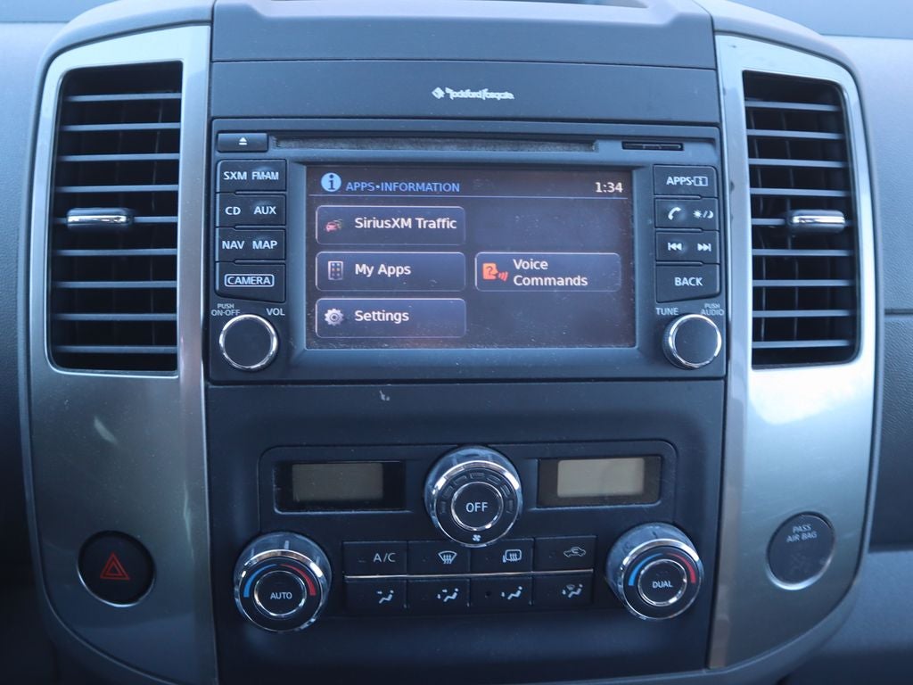 2016 Nissan Frontier SL