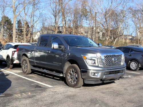 2019 Nissan Titan XD SL