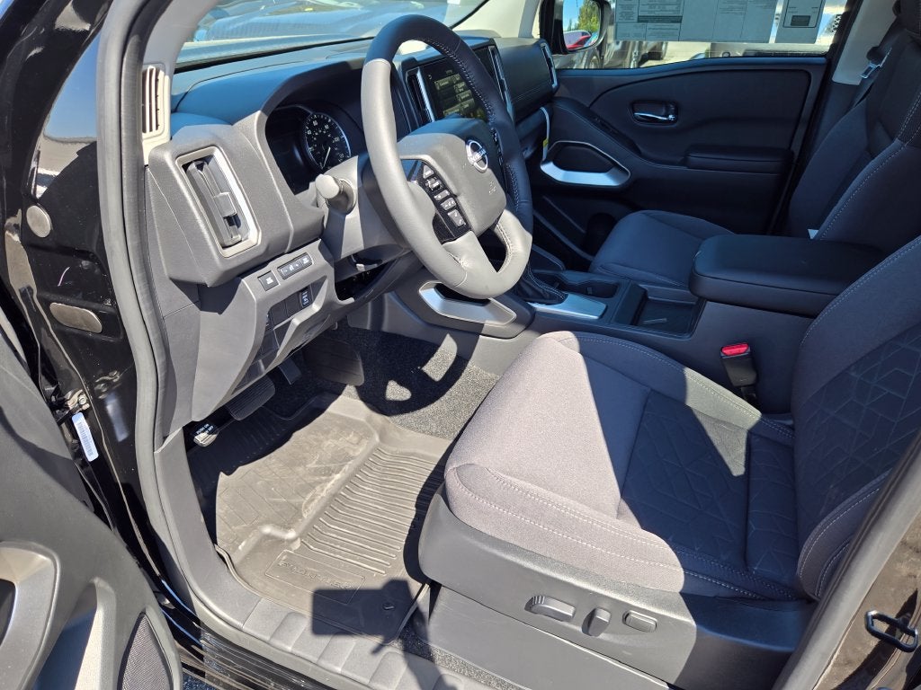 2027 Nissan Frontier SV