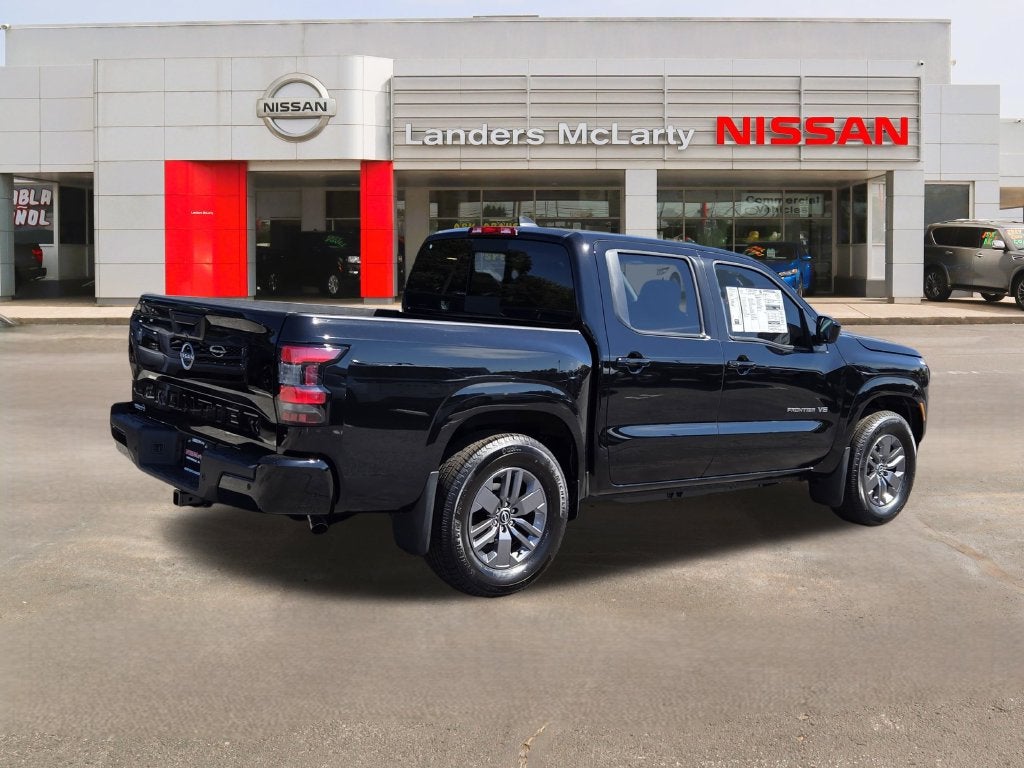 2027 Nissan Frontier SV