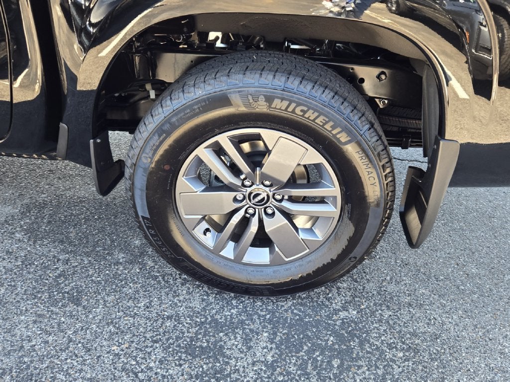 2027 Nissan Frontier SV
