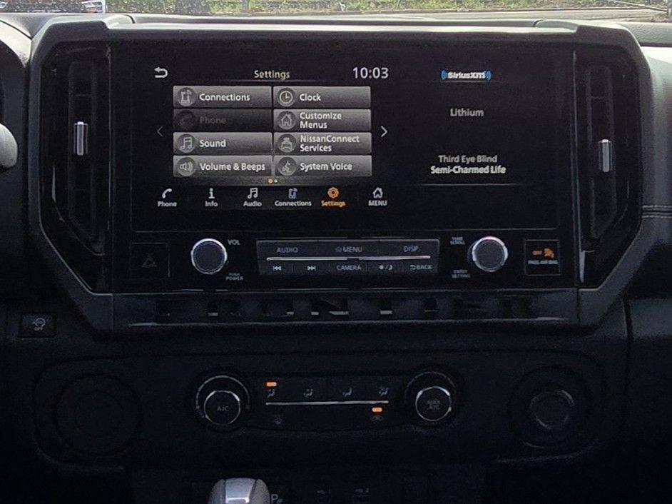 2026 Nissan Frontier SV