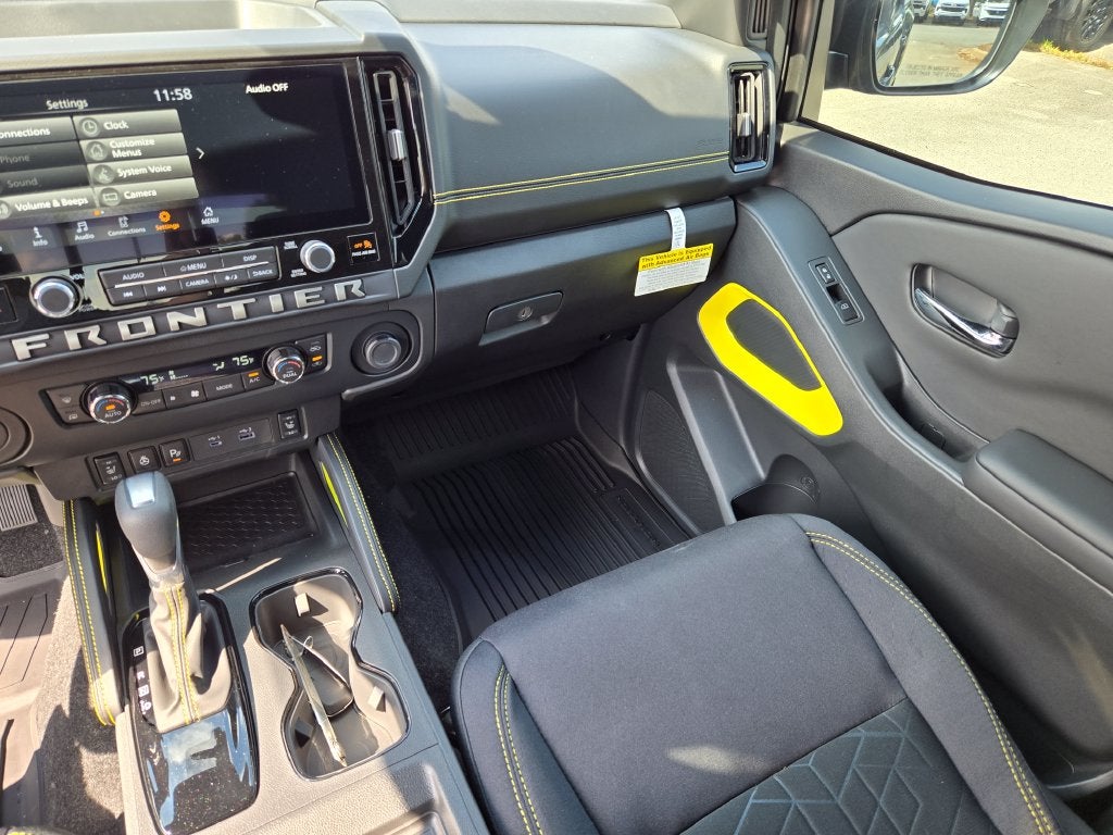 2027 Nissan Frontier SV