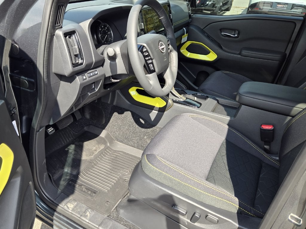 2027 Nissan Frontier SV