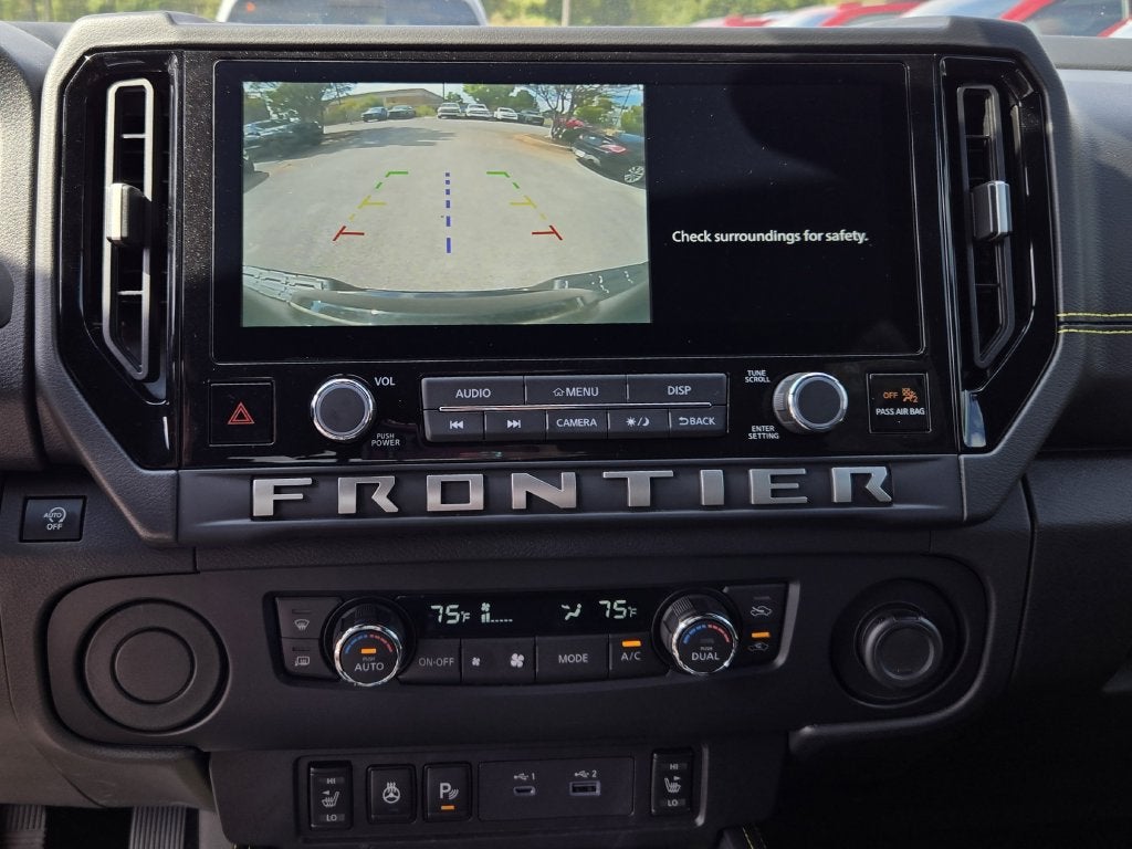 2027 Nissan Frontier SV