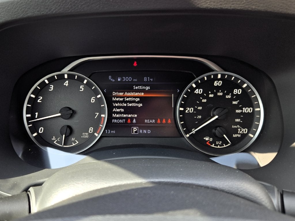 2027 Nissan Frontier SV