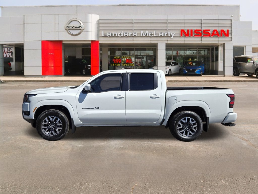 2027 Nissan Frontier SV