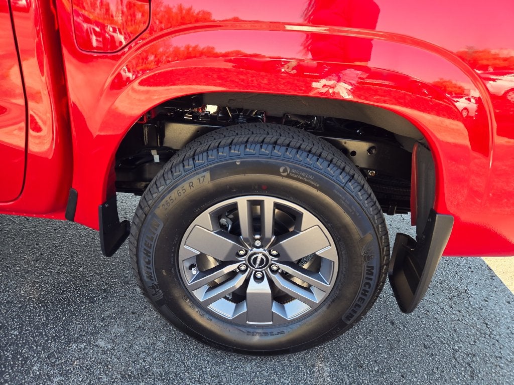2027 Nissan Frontier SV
