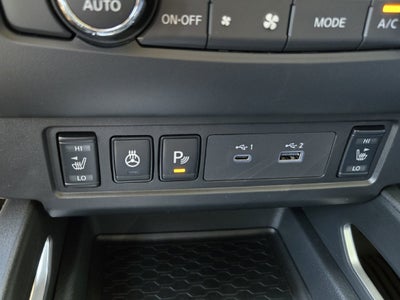 2027 Nissan Frontier SV