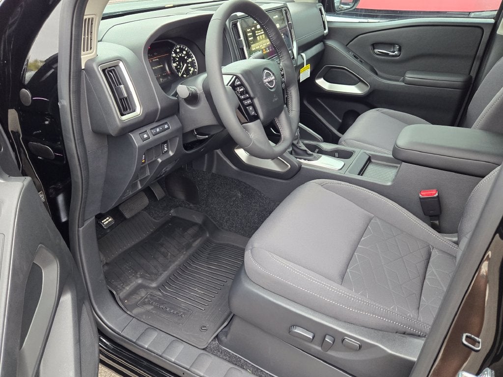2027 Nissan Frontier SV
