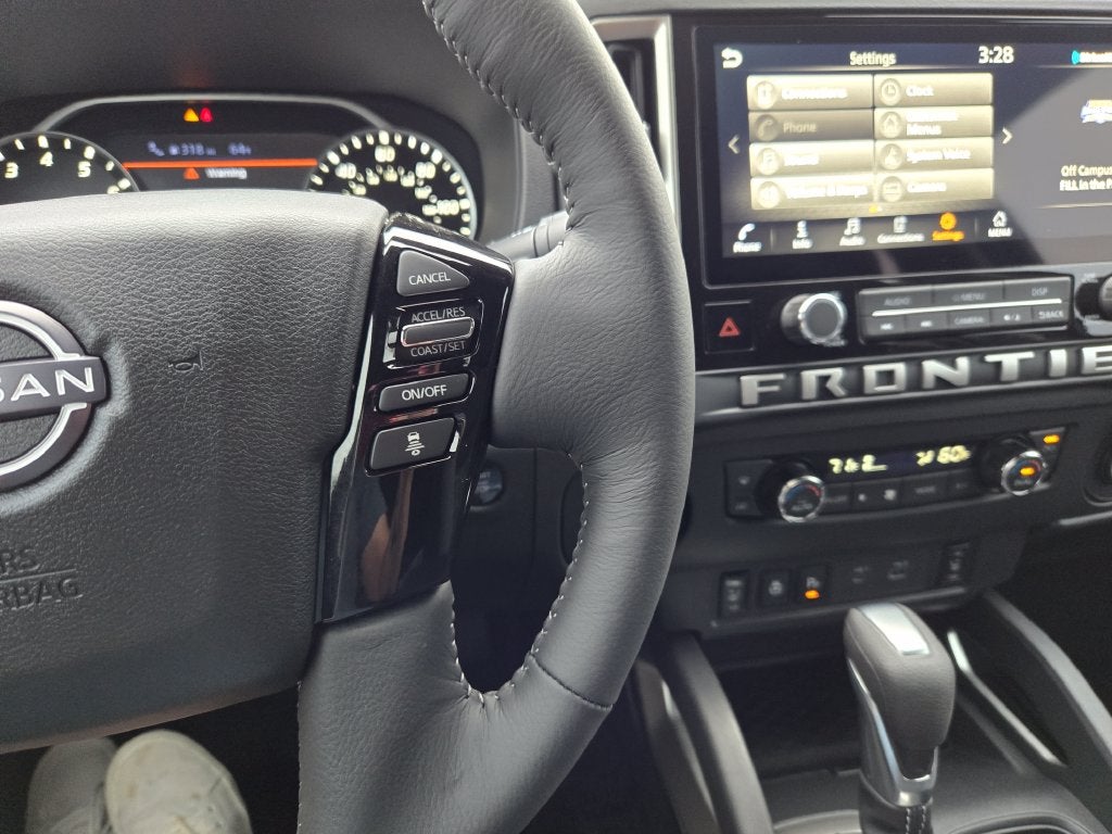 2027 Nissan Frontier SV