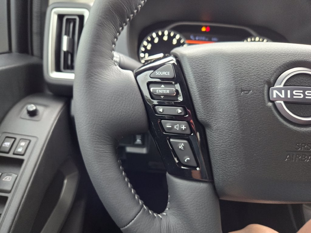 2027 Nissan Frontier SV