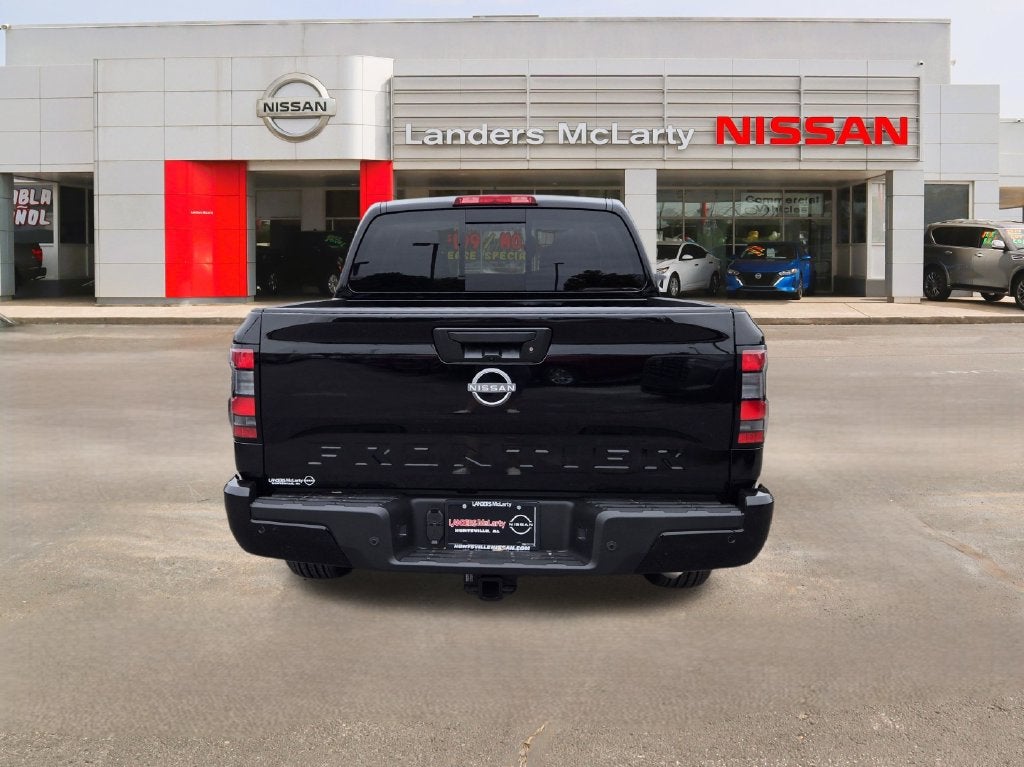 2027 Nissan Frontier SV